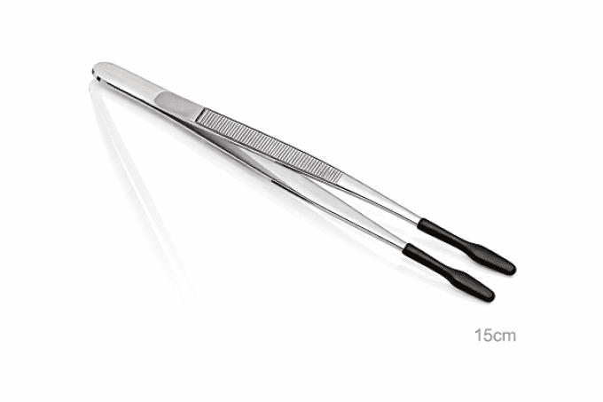 Pince droite avec embout plastique